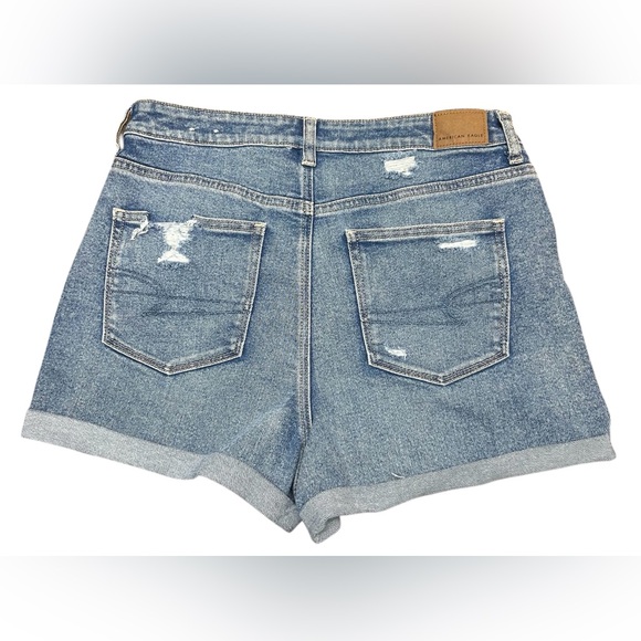 American Eagle High Rise Mom Shorts Distressed Cuffed Denim Vintage Wash Size 10 - Picture 6 of 9